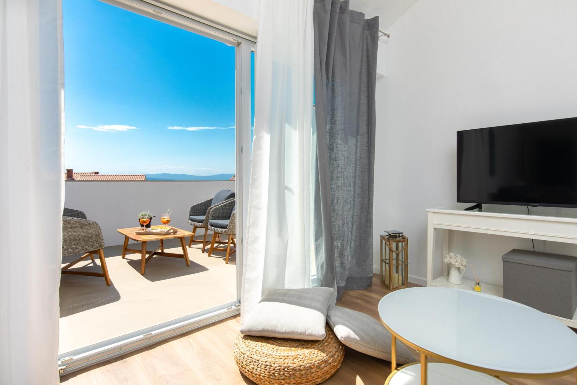 Bellmar Apartments Njivice Luaran gambar